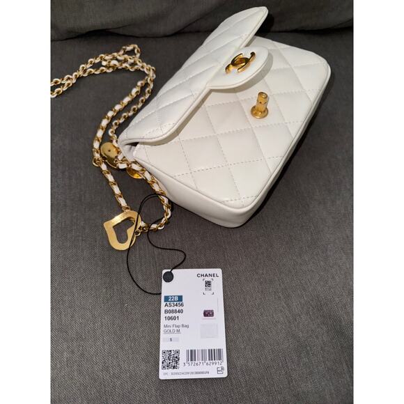 Chanel 22B White Mini Flap Rectangle Open Heart Gold Logo Shoulder Crossbody Bag - Picture 12 of 16